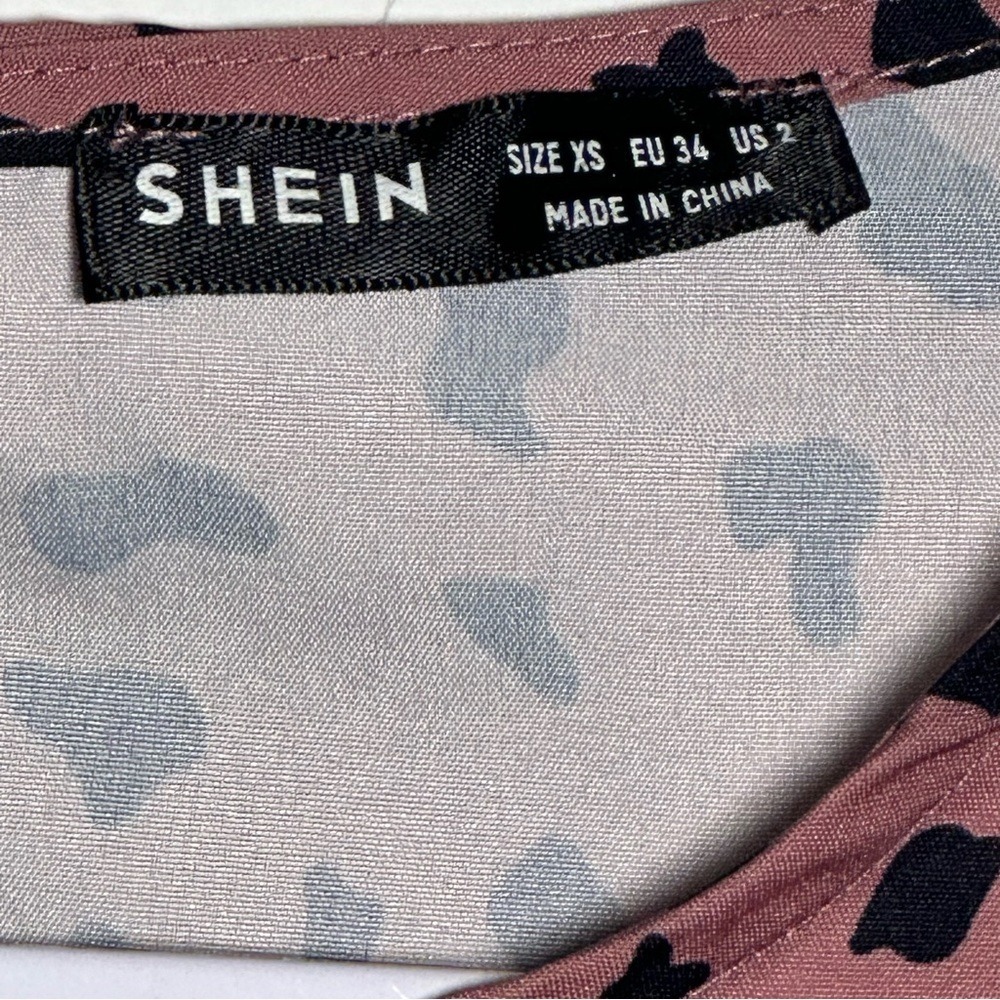 Pink Dalmatian Print Peplum Top Ruffle 3/4 Sleeve Keyhole Back XS US 2 - Picture 6 of 9